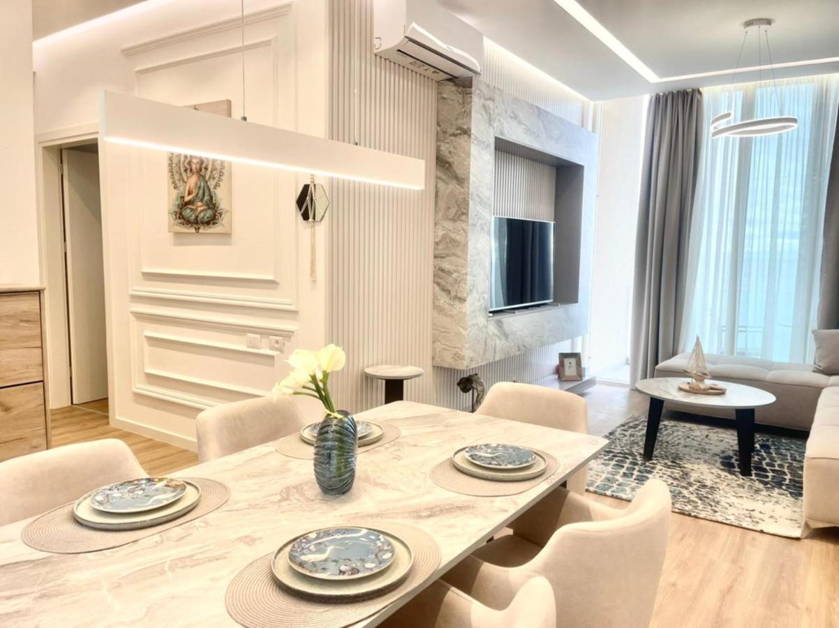 Aura By Damm's Apartamento *
